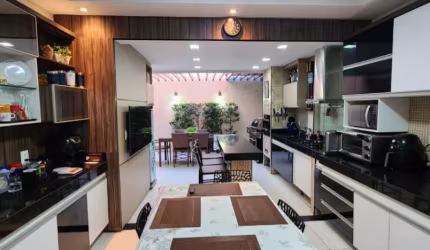 Casa  na Sapiranga
