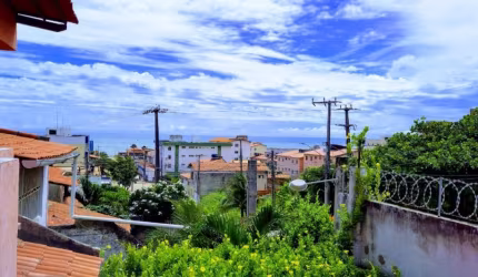 Vende - se Duplex no Icarai de Caucaia a 250m da Avenida Central