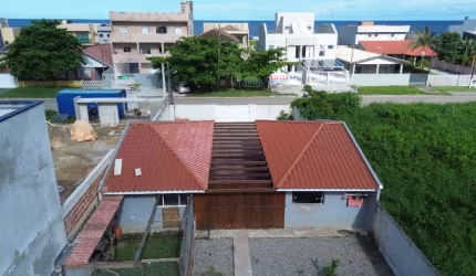 linda casa próximo a praia de Coroados em Guaratuba PR