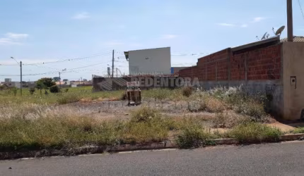 Ótimo Terreno Comercial para Locação