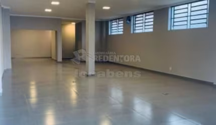 Excelente Salão para Locação