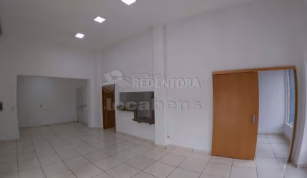Centro - Salão de esquina com 5 salas e 2 wcs com acessibilidade