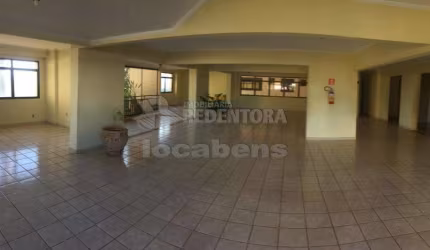 Apartamento na Vila Imperial com 3 dormitórios