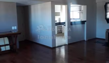 Locação de Apartamento localizado no bairro Vila Imperial com 3 quartos.