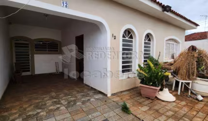 Casa e Edícula Venda