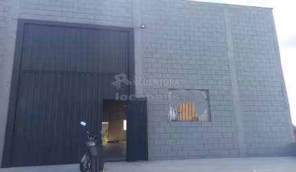 Ótimo Salão Comercial para Locação/Venda