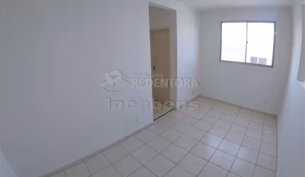 Rio Candelaro - Apartamento padrão com 2 dormitórios, garagem coberta, vago
