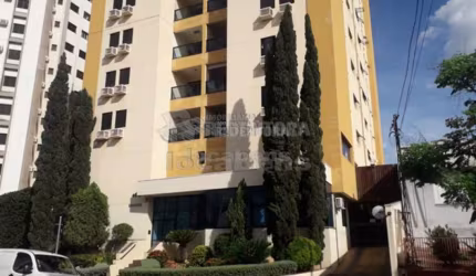 Vila Imperial apartamento com 3 dormitórios com sacada e elevador