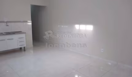 Casa / Padrão- À Venda