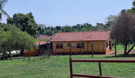 Sítio em Sud Mennucci