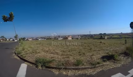Excelente terreno de esquina com 226m²