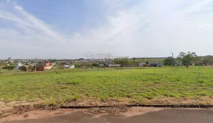 Lote de 237m² em Bady