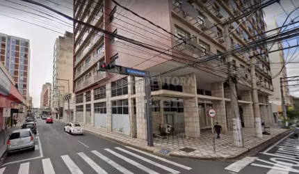 Comercial / Sala - Centro - Locação - Comercial