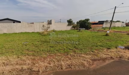 Terreno de 262m² em Bady