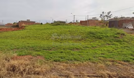 Terreno Padrão em Bady Bassitt