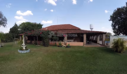 Linda Chácara a venda