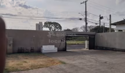 Parque São Miguel  - Casa residencial com 03 dormitórios
