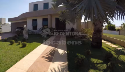 Golden Park casa com 3 dormitórios