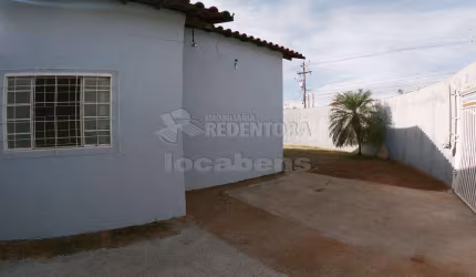 Casa Venda no Bom Sucesso com 02 dormitórios