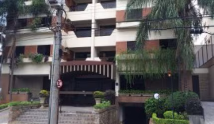 Apartamento no Centro de rio Preto com 3 dormitórios e elevador