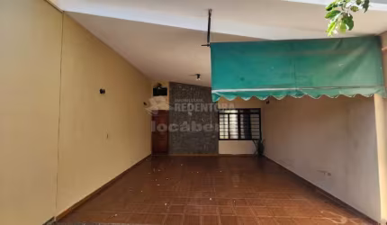 Casa para Venda com 4 dormitórios localizada no bairro Vila Diniz.
