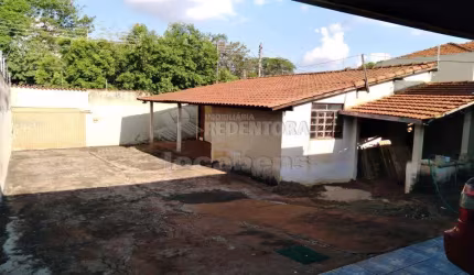 Casa com 3 dormitórios no Parque Residencial Dom Lafayete Libânio