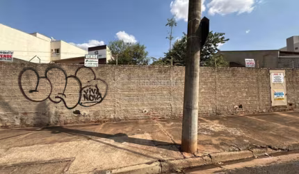 Área de 522,24 m² no bairro Estoril