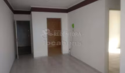 Boa Vista apartamento de 2 dormitórios com elevador