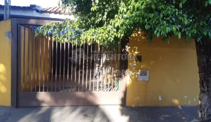 Casa de 2 dormitórios no Jardim Mugnaini