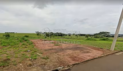 Terreno de 200m² no Loteamento Parque Maria Serantes