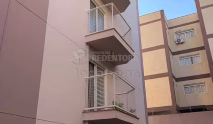 ótimo apartamento a venda bairro Vetorazzo: - 02 dormitórios com armários 01 banheiro, box -sacada -cozinha planejada -área de Serviço -01 garagem