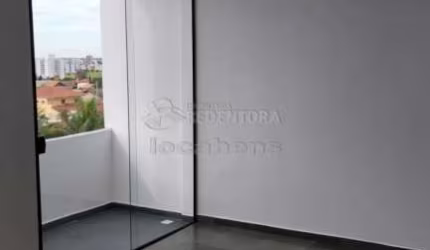 Bairro Universitário - Apartamento com 04 dormitórios à Venda