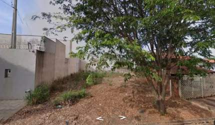 Menezes I- Terreno plano, liberado para construção, já escriturado.