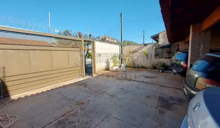Casa com 2 dormitórios Venda