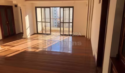 Apartamento com 4 dormitórios no Centro de Rio Preto