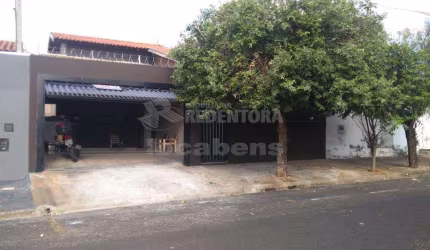 Ótima Casa para Venda