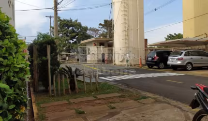 Jardim Yolanda - Apto de 2 dorms, com 1 vaga coberta, vago