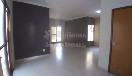 Casa á Venda Laureano Tebar
