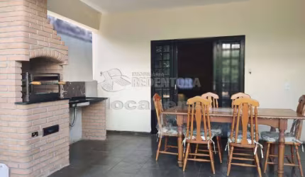 CASA JARDIM SEYON 155M²