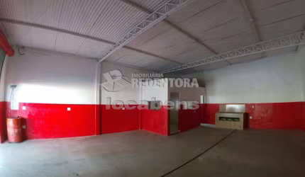 Salão comercial com edícula localizado no Parque Residencial Dom Lafayete Libânio.