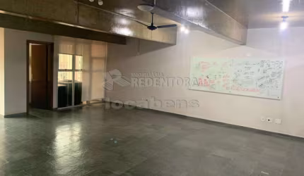 Sala comercial bem ampla Centro