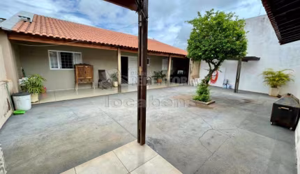 Casa 03 dormitórios Parque Residencial Romano Calil