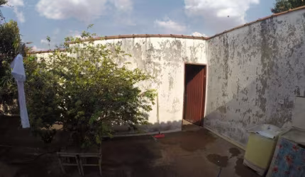 Casa de 3 dormitórios, sendo 1 tipo apartamento no bairro Nova Bady em Bady Bassitt