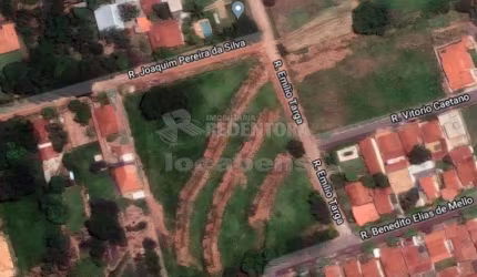 Terreno Área em Cedral
