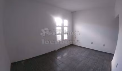 Centro (Engenheiro Schmitt)- Casa com 2 dormitórios, 1 wc, sala, cozinha e área de serviço.