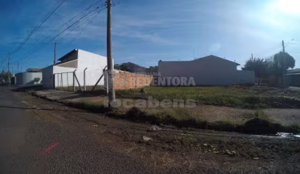 Excelente terreno no Jardim Nunes com 181m²