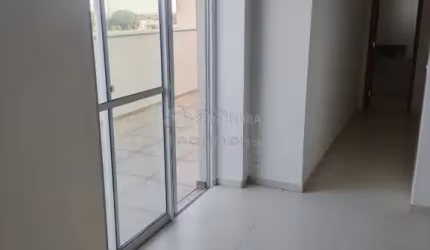 São Deocleciano - Cobertura Duplex com 2 dormitórios com terraço e churrasqueira