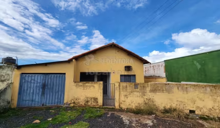 Vila Santa Cruz - Casa de 02 dormitórios