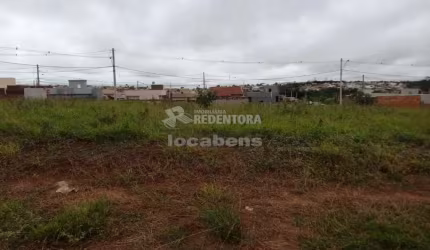 Miravista Residencial- Terreno plano com 200 m².
