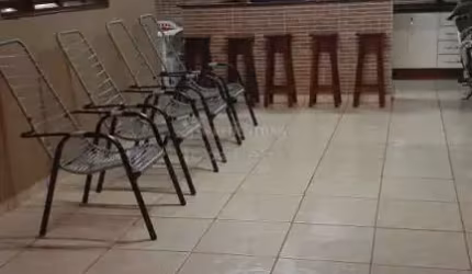 Parque das Amoras - Casa 2 dorms, 1 tipo apto, varanda, churrasqueira, bom local, frente área verde. fácil acesso a Rodovia